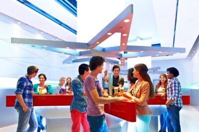 Combo Ticket: Heineken Experience Amsterdam and 1h Canal Cruise - Group Size and the Feel of the Day