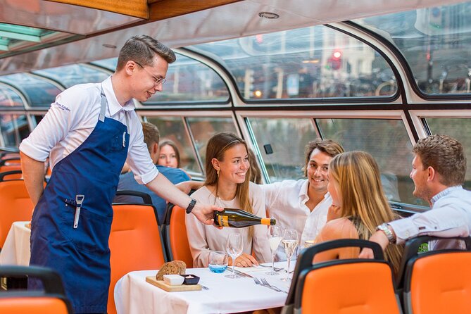 Dinner Canal Cruise Amsterdam: 4-Courses Including Drinks - A 2-hour sunset cruise from Prins Hendrikkade