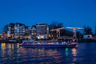 Evening Canal Cruise in Amsterdam with Wine & Cheese Option - The Route: From Grachtengordel to the IJ and Over to the Amstel