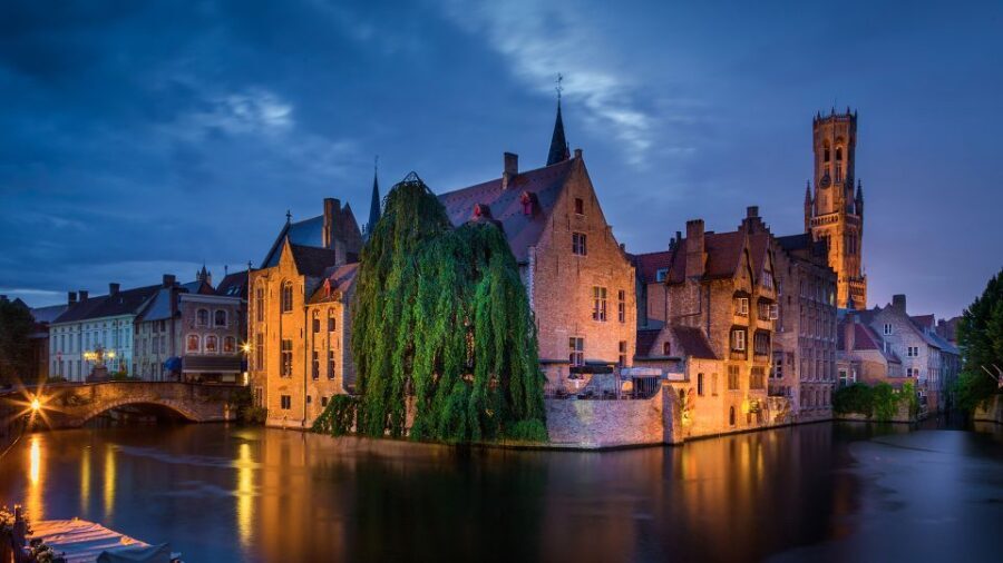 From Amsterdam: Bruges Day Trip in Spanish with Boat Option - Key highlights worth your attention