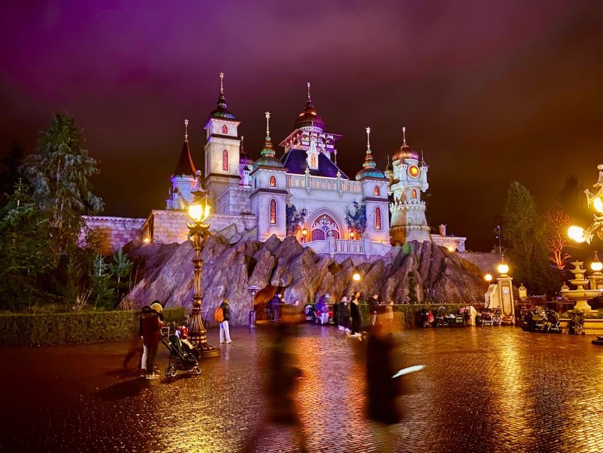 From Amsterdam: Day Trip to Efteling Theme Park with Ticket - Amsterdam to Kaatsheuvel: a private Mercedes transfer that keeps the day smooth