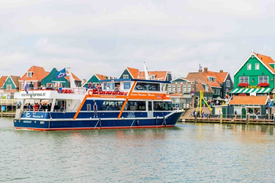 From Amsterdam: Keukenhof and Dutch Countryside Tour - Zaanse Schans: windmill village energy, not just scenery