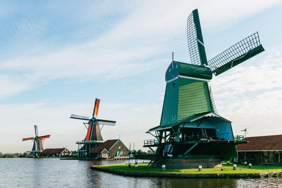 From Amsterdam: Zaanse Schans, Edam, & Marken Full-Day Trip - Why this windmill-to-cheese day feels efficient (and worth it)
