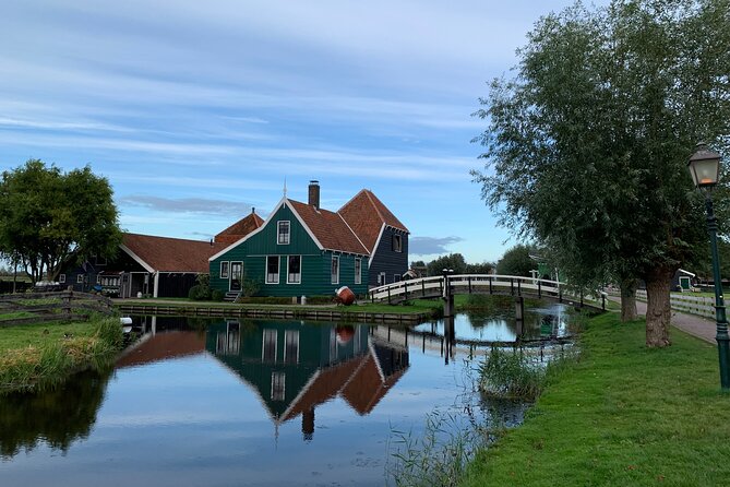 Giethoorn, Afsluitdijk, Zaanse Schans Day Tour Incl Hotel Pick Up - Afsluitdijk: the dike story, plus what renovation means for photos