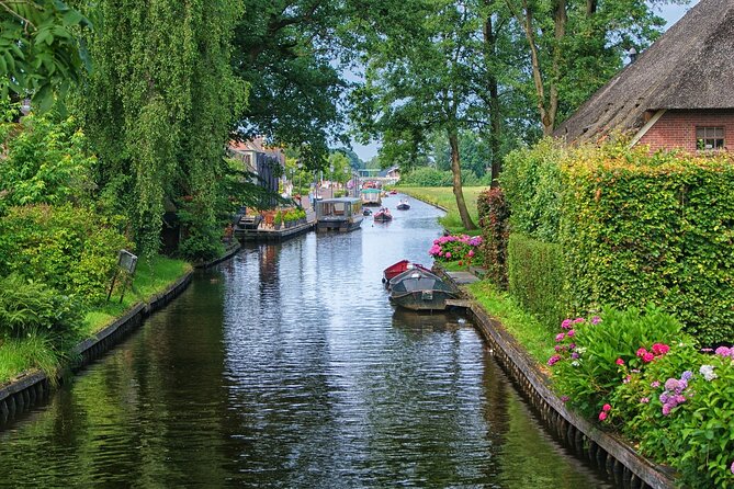 Giethoorn Small-Group Tour from Amsterdam (Max. 8 People) - Key Highlights Worth Knowing