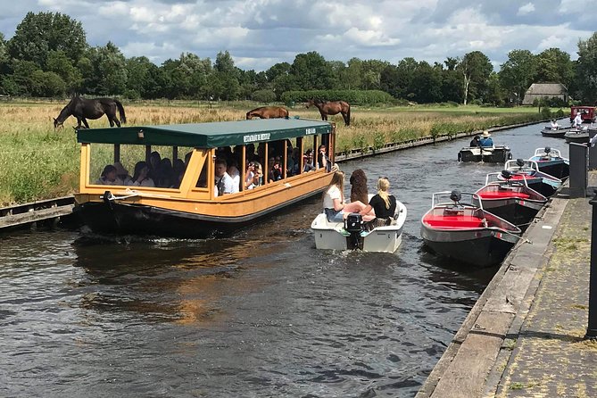 Giethoorn, Zaanse Schans Windmills Guided Day Trip from Amsterdam - Who should book this Giethoorn and Zaanse Schans day trip
