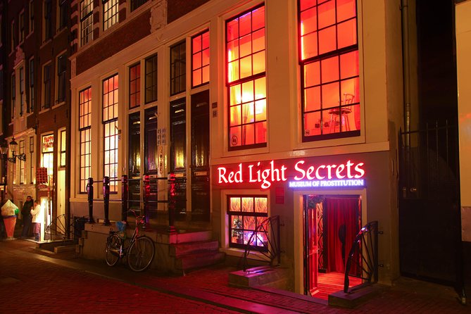Red Light Secrets: Museum of Prostitution Amsterdam - Stepping into a former brothel, right in the action