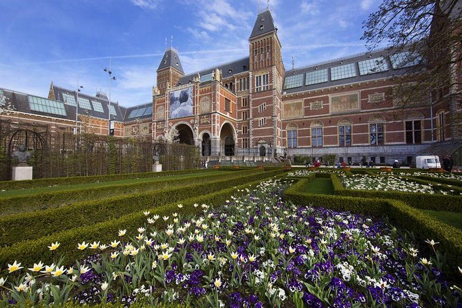 Rijksmuseum Amsterdam Small-Group Tour with Private Upgrade - English guide + private upgrade: when paying more makes sense