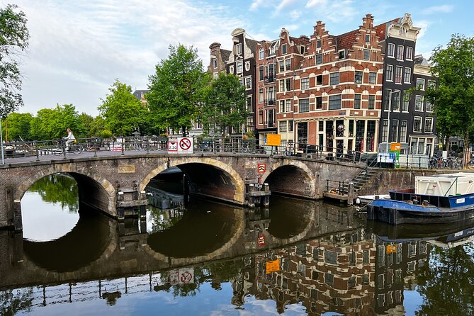 Small Group Walking Tour in Amsterdam with Friendly and Fun Guide - Why this small-group Amsterdam walk is such a good first move