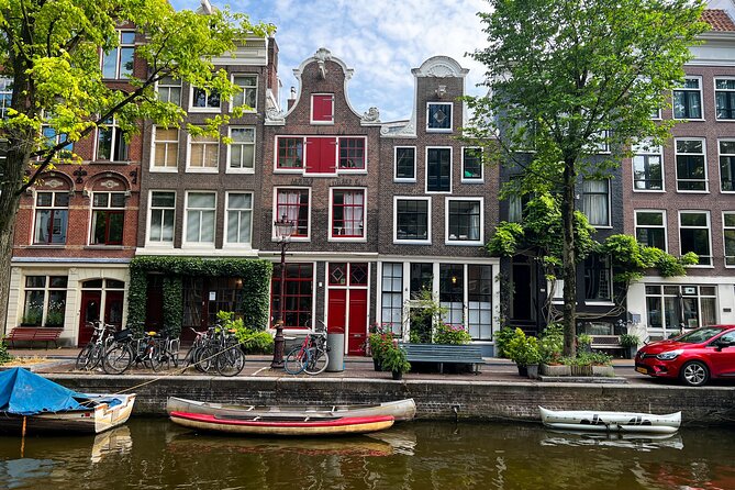 Small Group Walking Tour in Amsterdam with Friendly and Fun Guide - Price and what you really get for $41.13