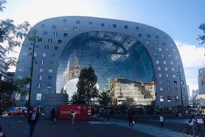 The Hague, Delft and Rotterdam Small-Group Tour (Max. 8 People) - Royal Delft vs Madurodam: your one ticket choice, and how to decide
