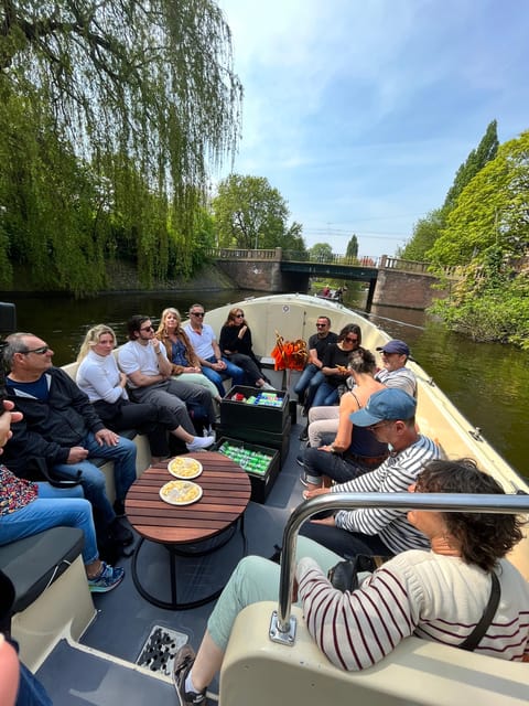 Visit Amsterdam by Boat with a French Guide (french) - Price and value: what you’re really paying for