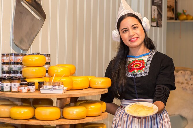 Zaanse Schans Windmills, Cheese and Volendam Tour from Amsterdam - Key Things You’ll Notice on This Tour